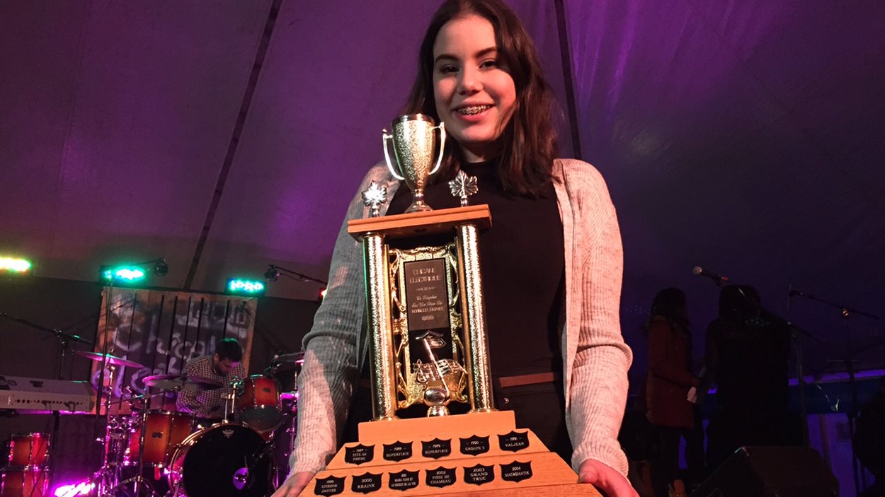 Erika Fowler est la gagnante de la Chicane électrique 2016.