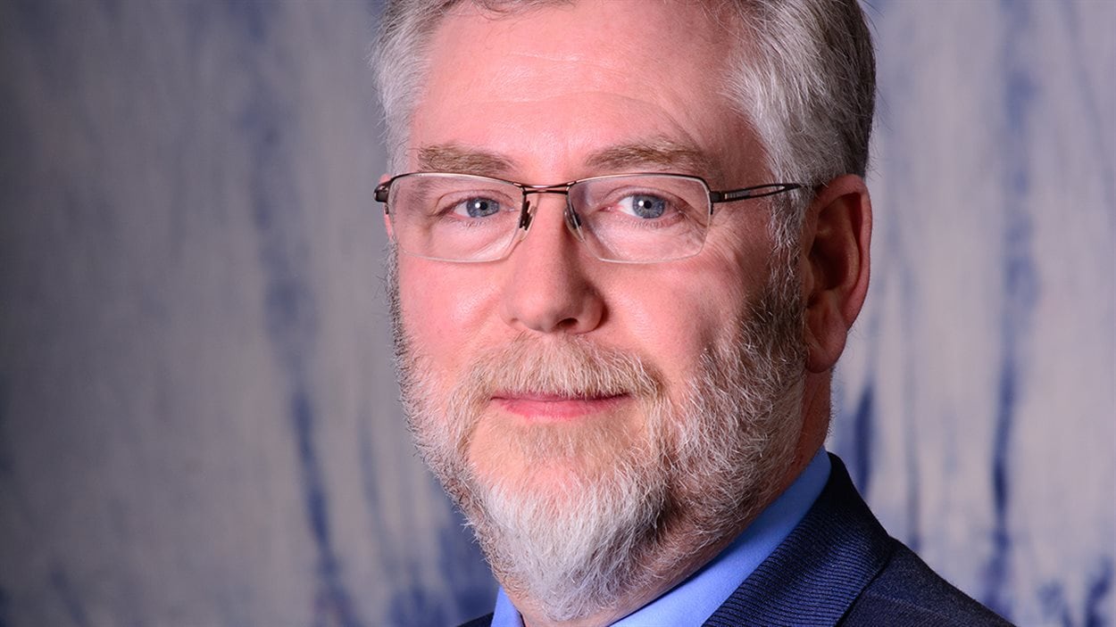 Clark McAskile, président du conseil scolaire public de Vermillion.