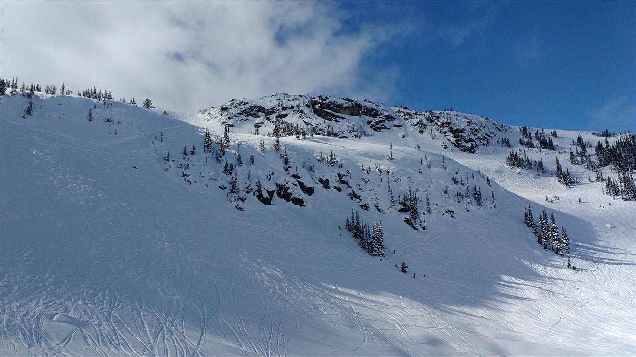 Une piste de ski à Whistler en Colombie-Britannique