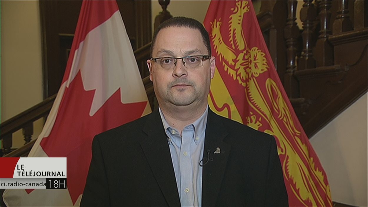 Le ministre Donald Arseneault.