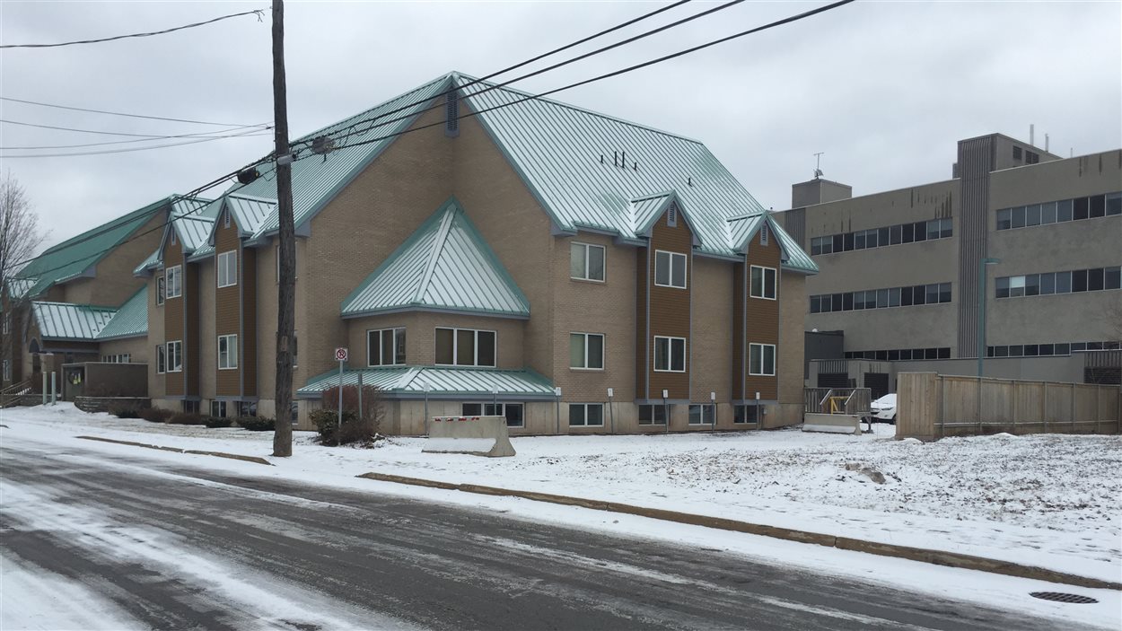 Centre Hospitalier Universitaire Dr Georges L Dumont