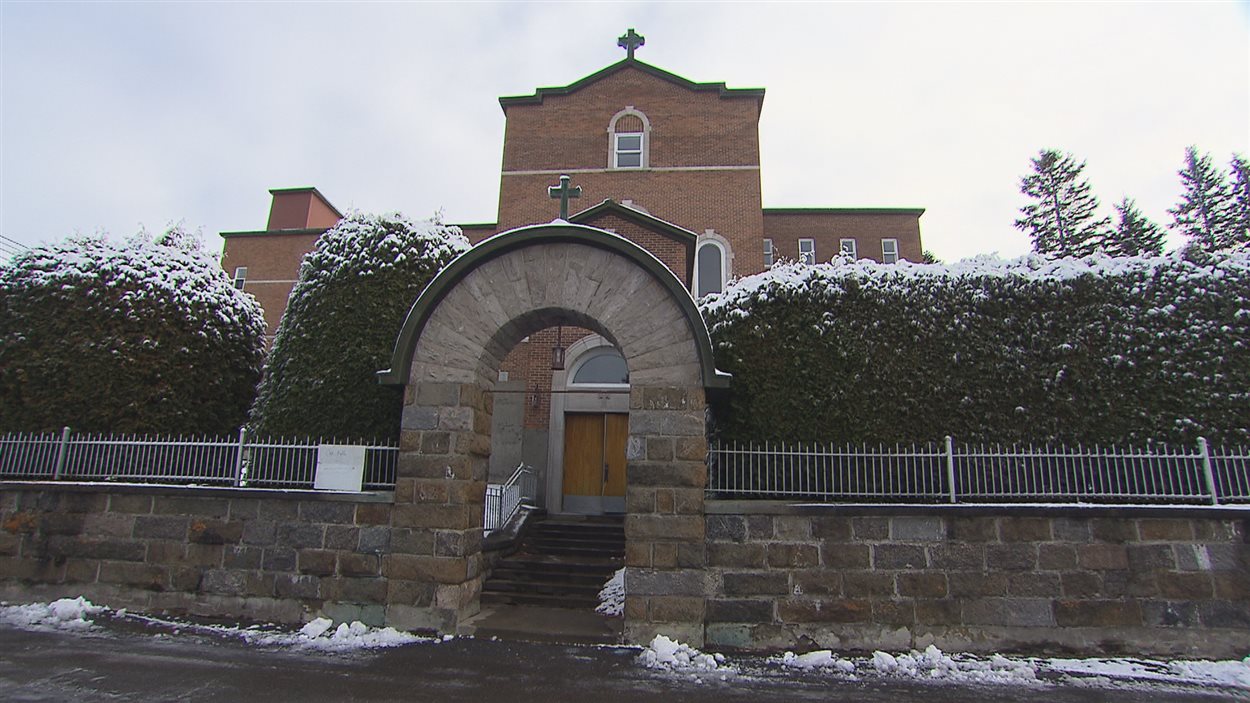 Projet de cohabitation communautaire dans un monastère de Rivièredu