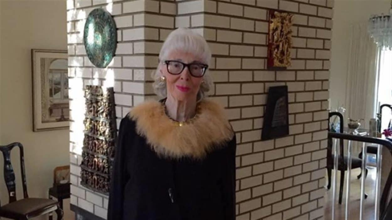 June Acorn veut sauver le musée