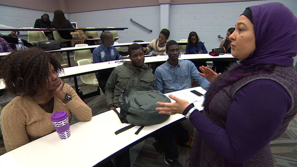 Comme plusieurs régions du pays où les francophones sont minoritaires, le Manitoba compte sur l'immigration africaine pour freiner la diminution du nombre de francophones de souche.