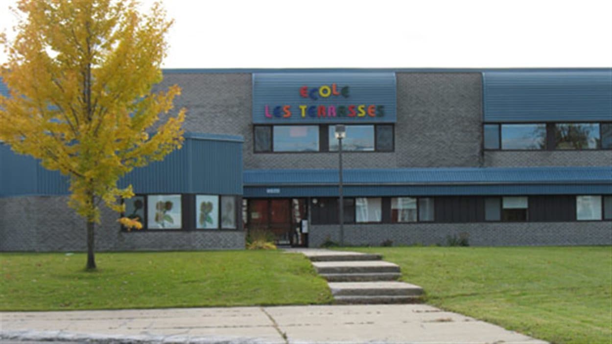 Enfant abordé par un inconnu sur le chemin de l'école un autre cas à