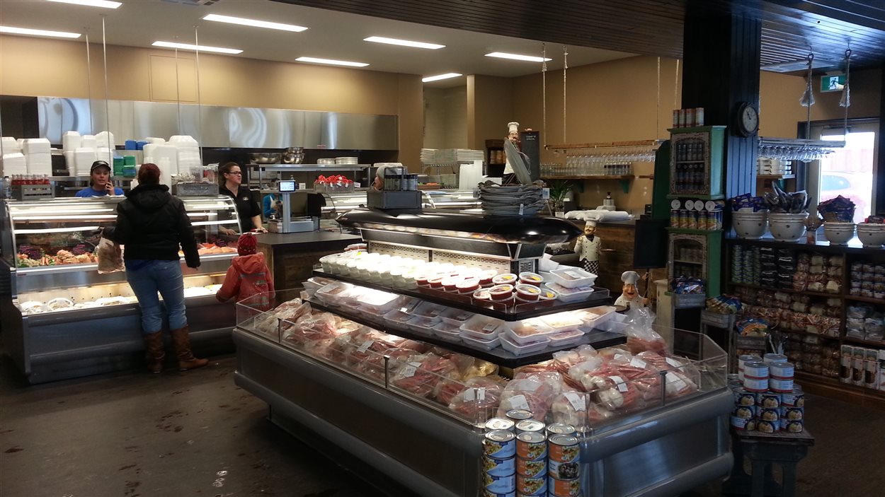 La nouvelle poissonnerie de ouvre à temps pour le crabe