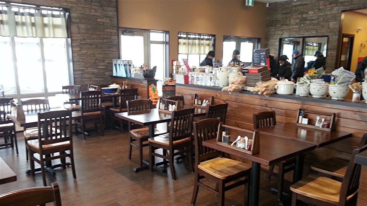 La nouvelle poissonnerie de ouvre à temps pour le crabe