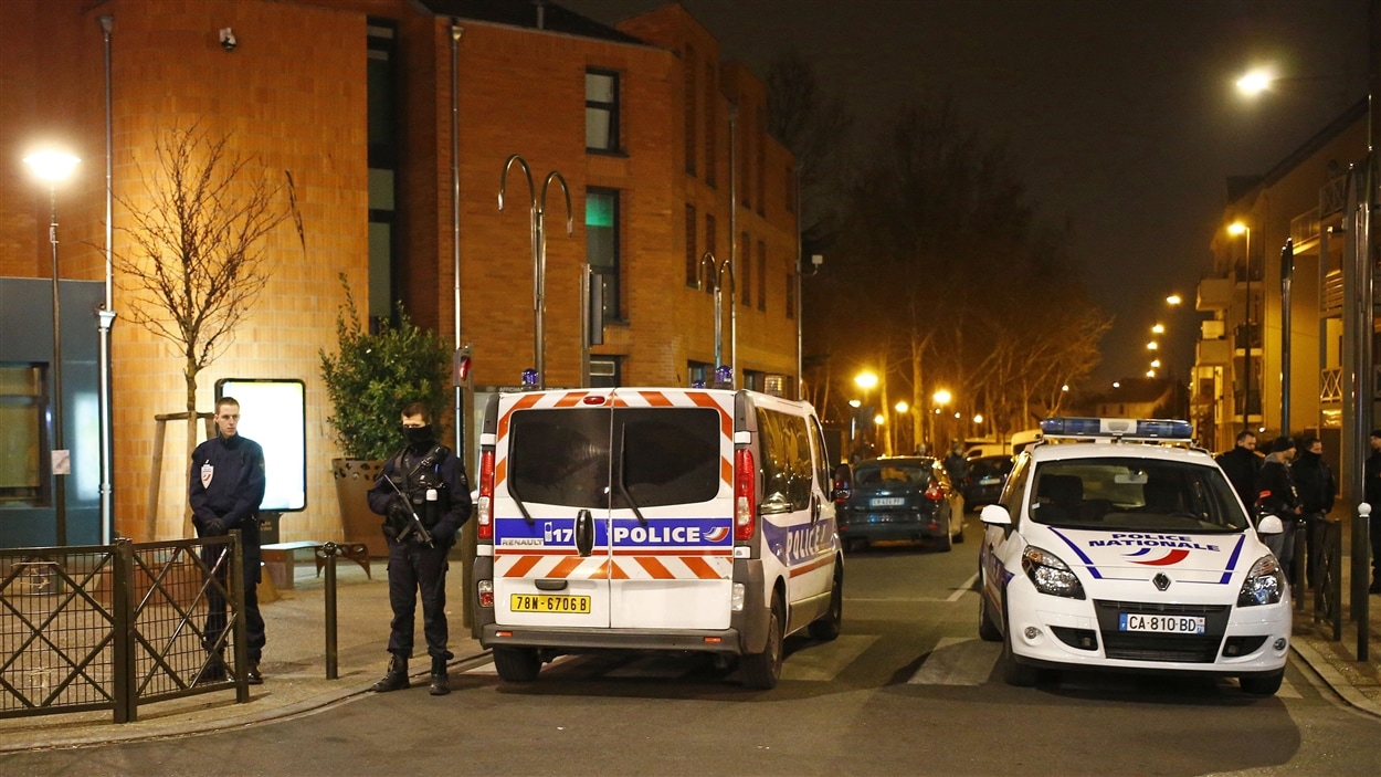 D'autres perquisitions ont aussi eu lieu jeudi ailleurs en France.