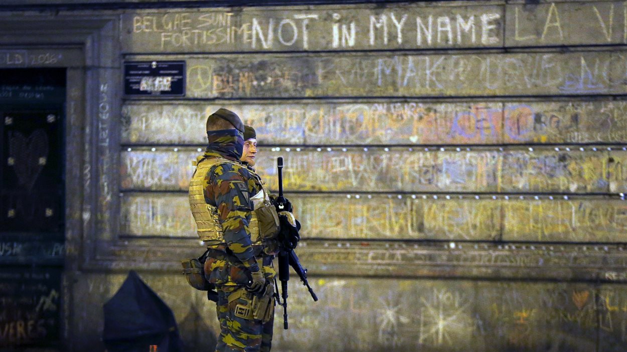 Des soldats belges à Bruxelles.