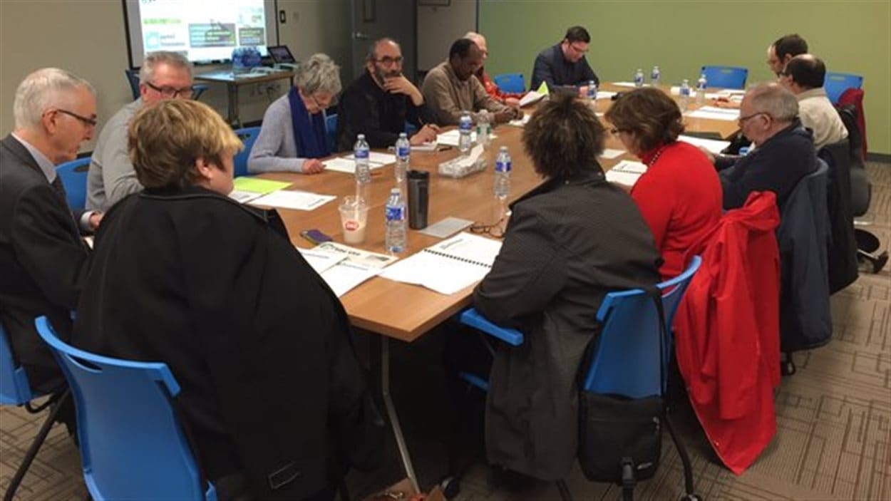 L'Assemblée générale de la Coopérative des publications fransaskoises le 30 mars 2016 à Regina.
