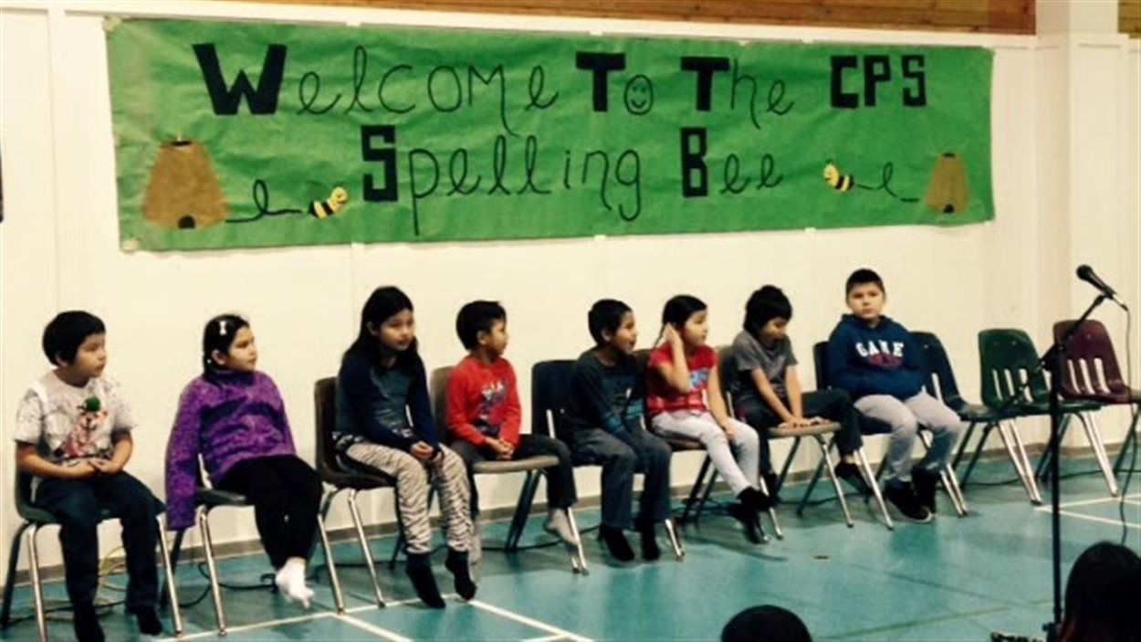 Quelque 140 enfants autochtones de la Saskatchewan participent à un concours d’orthographe provincial.