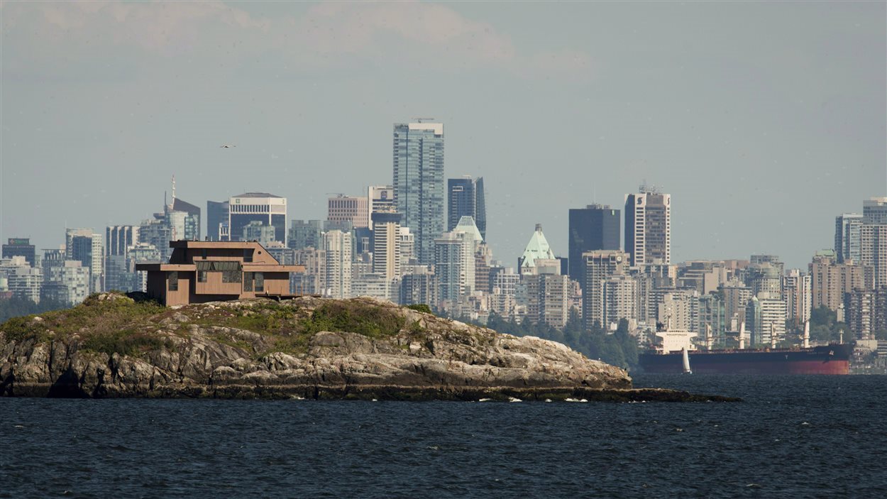 Une maison au large du centre-ville de Vancouver
