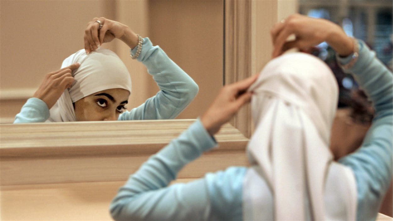 Une femme porte le voile islamique (archives).