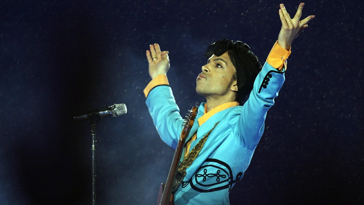 Prince au spectacle de la mi-temps du Super Bowl en 2007