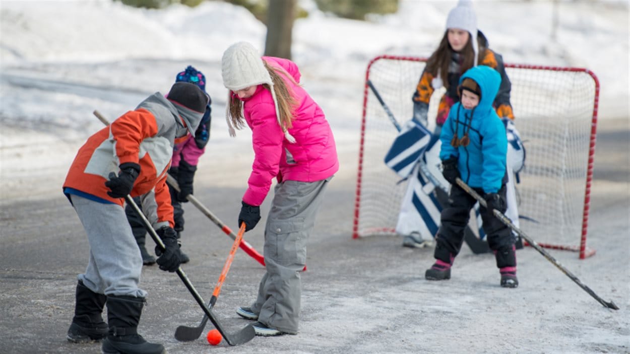 Hockey dans la rue