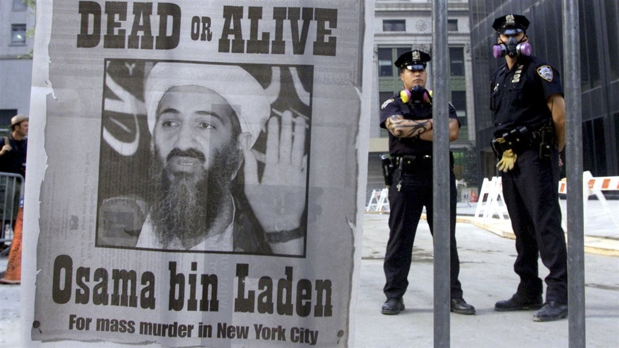 Appel à la capture de Oussama ben Laden, publié à la une d’un quotidien de New York quelques jours après les attentats du 11 septembre 2001