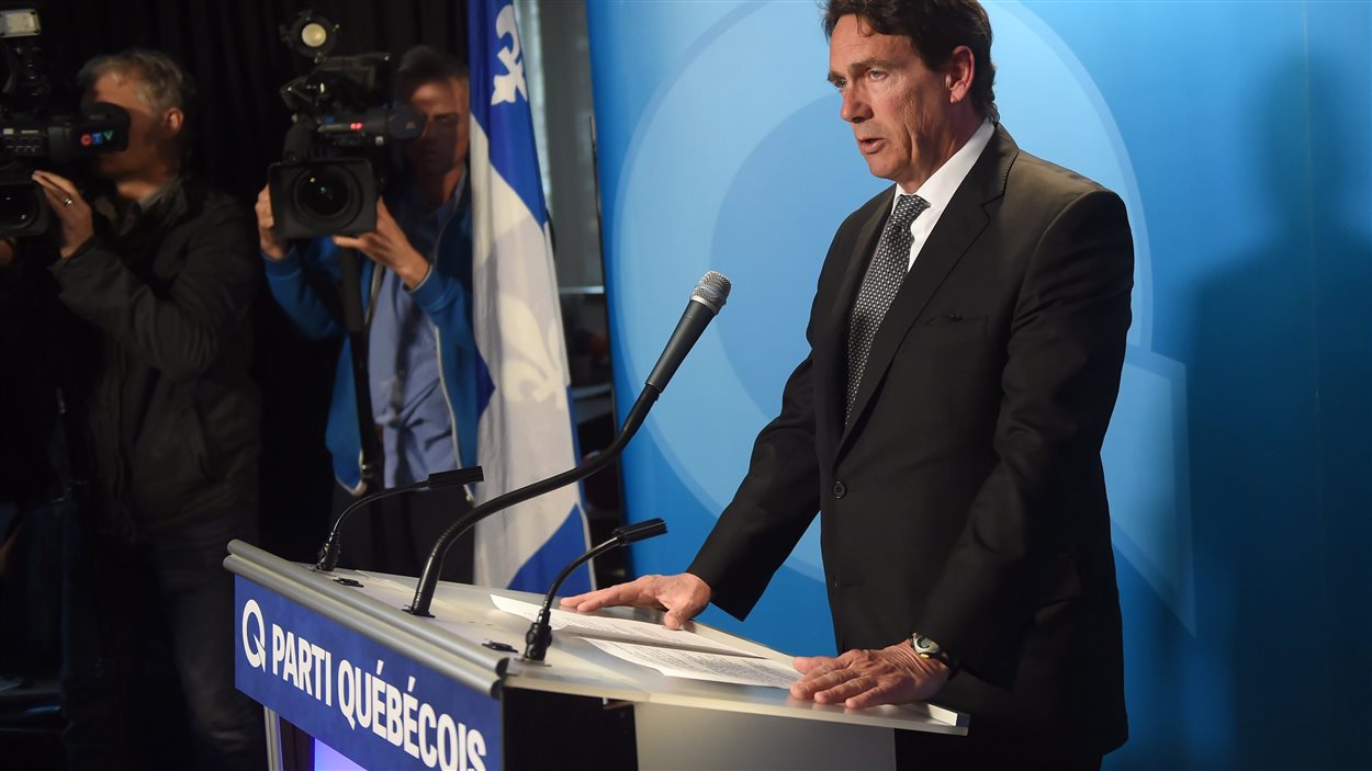Pierre Karl Péladeau était très émotif en annonçant sa démission.