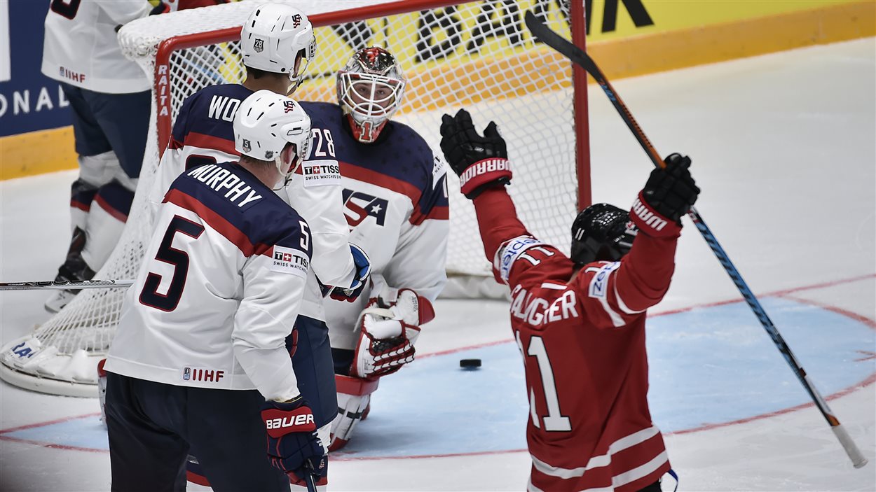 Le Canada Réussit Son Entrée Au Championnat Du Monde De Hockey | Radio ...