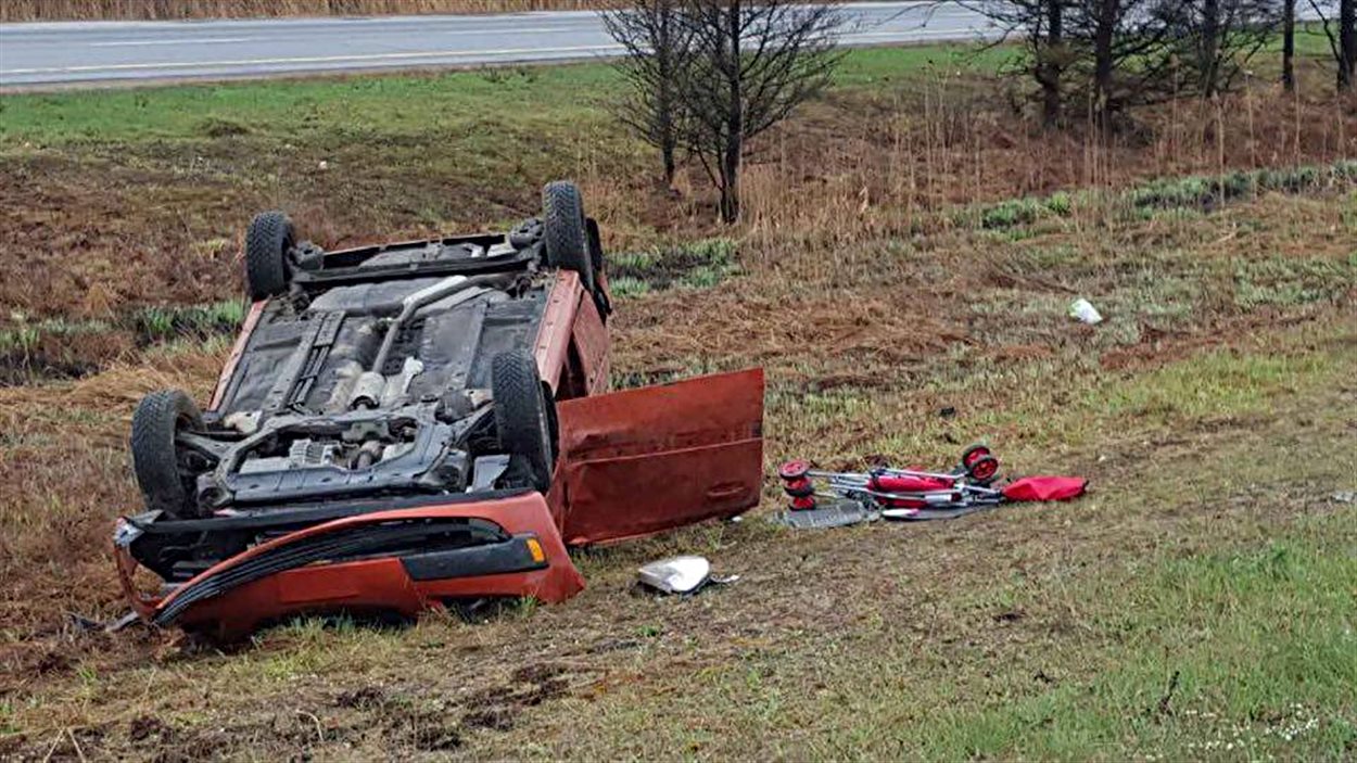 Trois blessés mineurs dans un accident sur l'A40 près de SainteGenevièvedeBatiscan RadioCanada