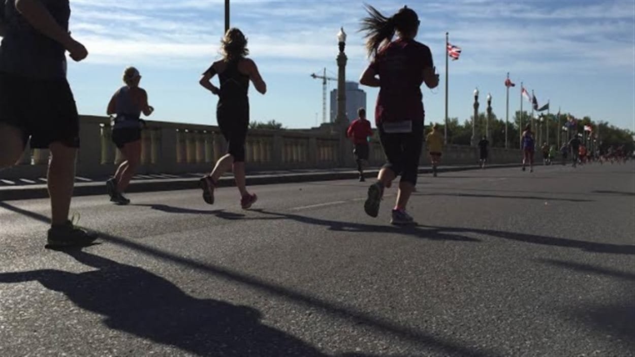 Le marathon Queen city attire chaque année des milliers de coureurs