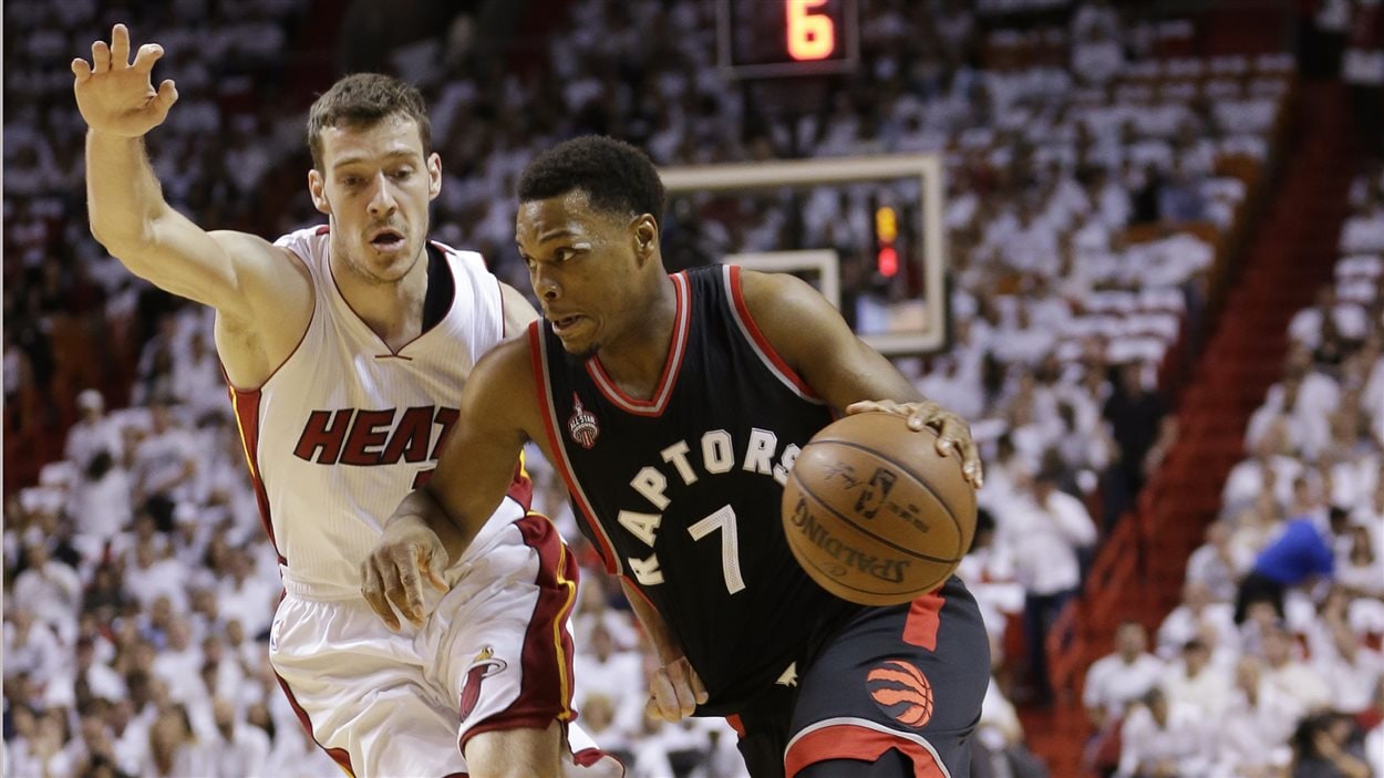 Les Raptors perdent en prolongation, la série est égale 2 à 2 | Radio ...