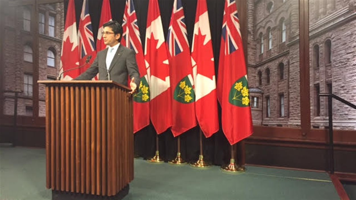 Le leader parlementaire des libéraux, Yasir Naqvi