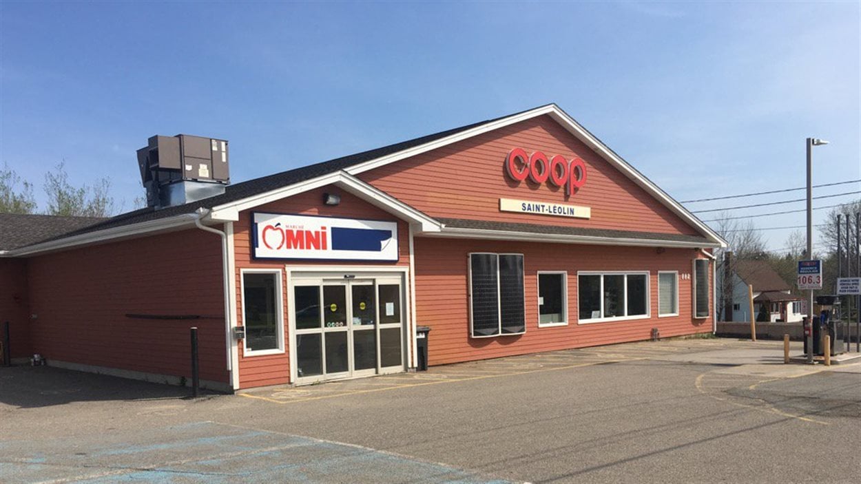 Magasins Coop lueur d'espoir à SaintLéolin et à Radio