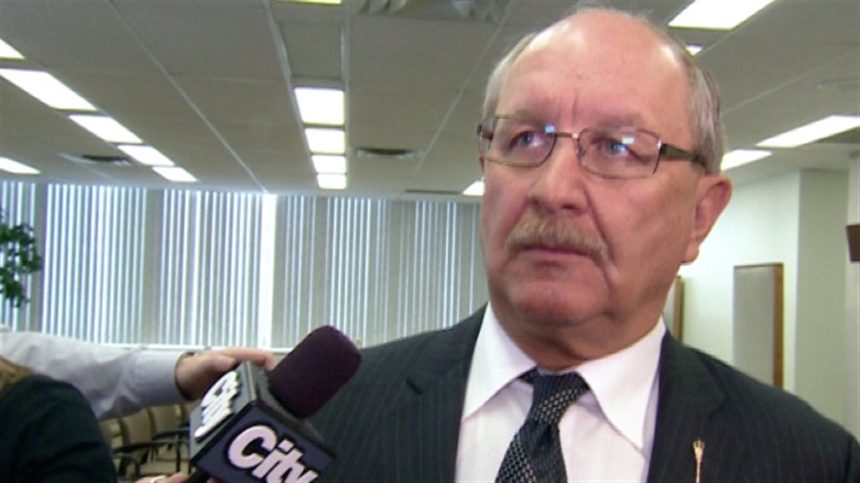 Rick Strankman et huit autres députés du Wildrose ont signé un texte qui établissait un lien entre la taxe sur le carbone et le génocide ukrainien.