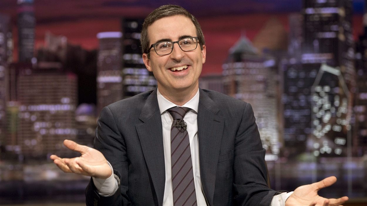 L'animateur John Oliver