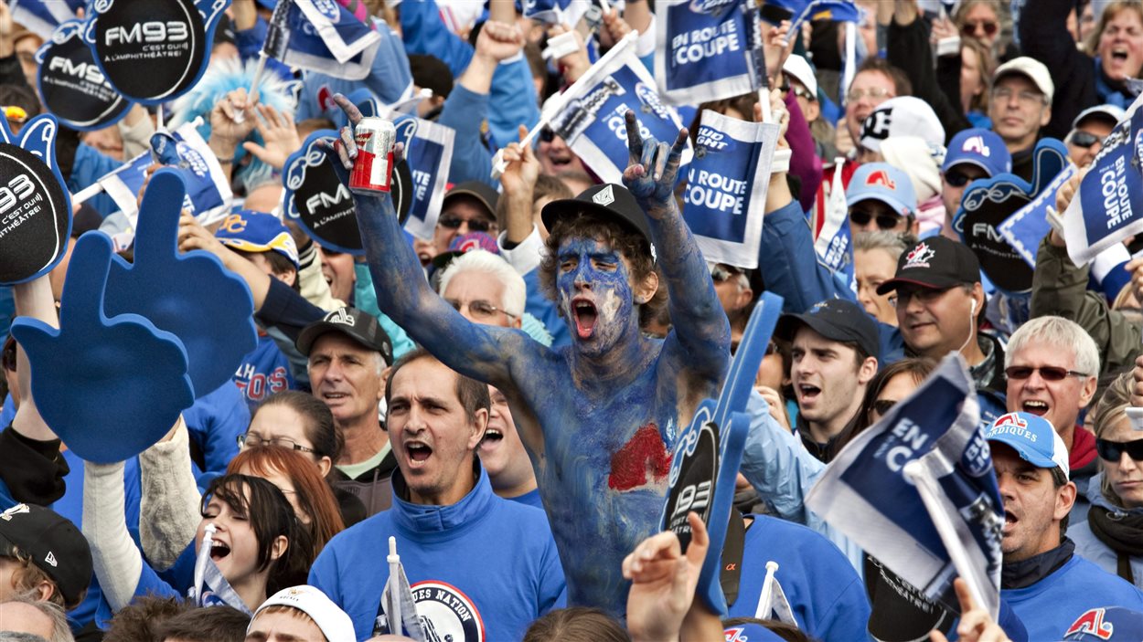 La marche bleue en faveur du retour des Nordiques en octobre 2010.