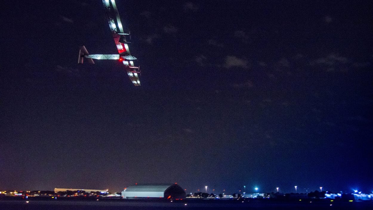 Le Solar Impulse 2 survole l'Atlantique vers l'Europe (20 juin)