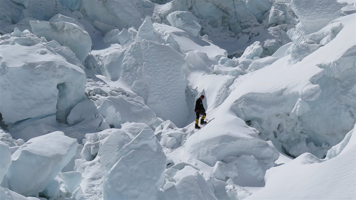 « Le Kungu, ce sont des blocs de glace de la grosseur d'une maison. Personne, même les sherpas, ne veut y rester bien longtemps », raconte Jean-François Tardif.