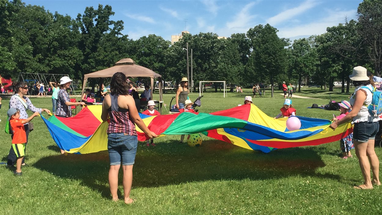 Les francophones du Manitoba célèbrent la SaintJeanBaptiste Radio