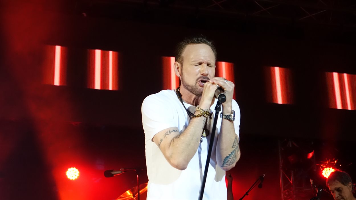 Nostalgie au concert de Corey Hart à Québec RadioCanada