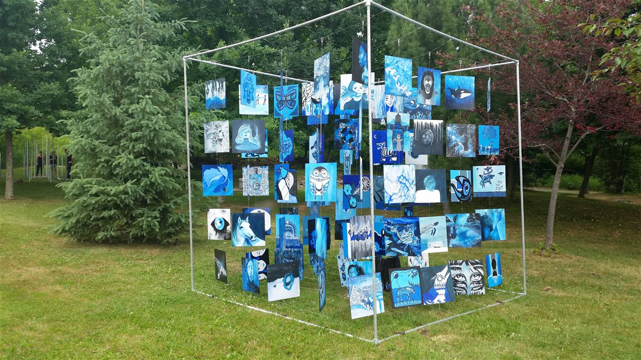 Une oeuvre collective d'élèves de l'école Mitchell-Montcalm à la Maison des arts et de la culture de Brompton