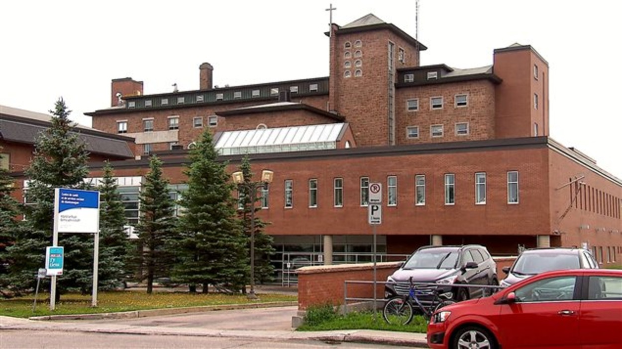 débordements à l'urgence de l'hôpital Le Royer RadioCanada
