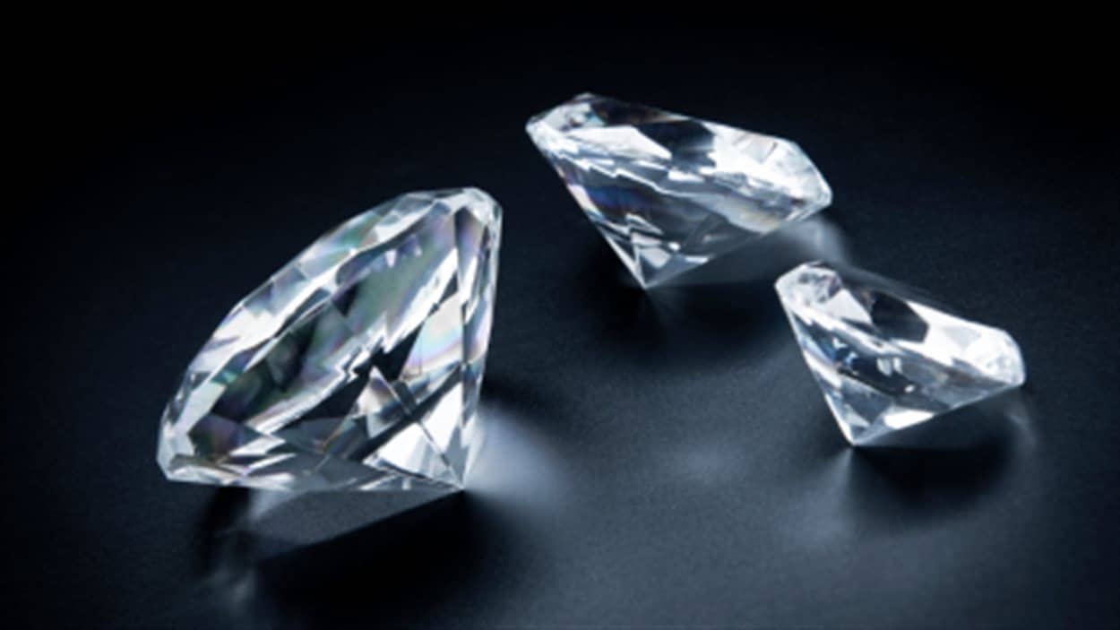 Le géant du diamant De Beers déménage son siège social au Canada vers l'ouest du pays.