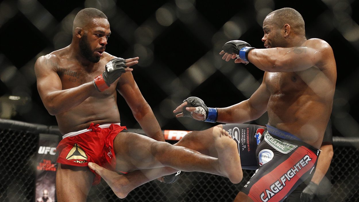 Une légende de l'UFC compare le parcours de Jon Jones et Conor McGregor :  Jones est un type… - Arts Martiaux Mixtes