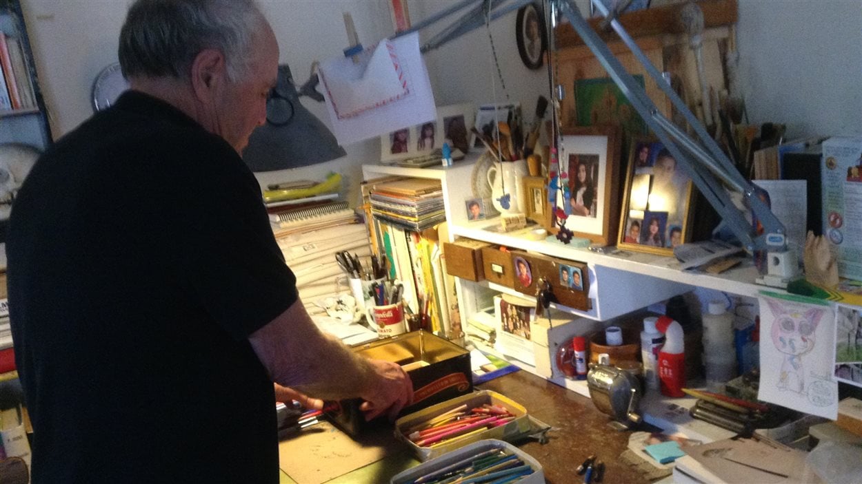 L'artiste dans l'atelier