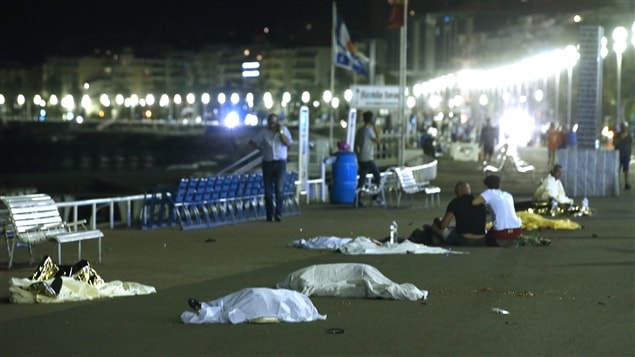 Un chauffeur de camion a fait plusieurs victimes sur la promenade des Anglais à Nice.