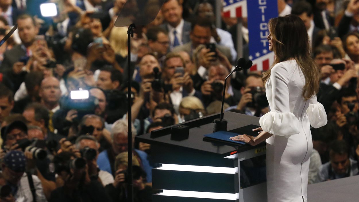 Melania Trump prononçant le discours écrit en partie avec l'aide de Meredith McIver