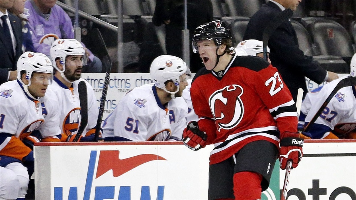 Le Canadien ajoute Bobby Farnham | Radio-Canada