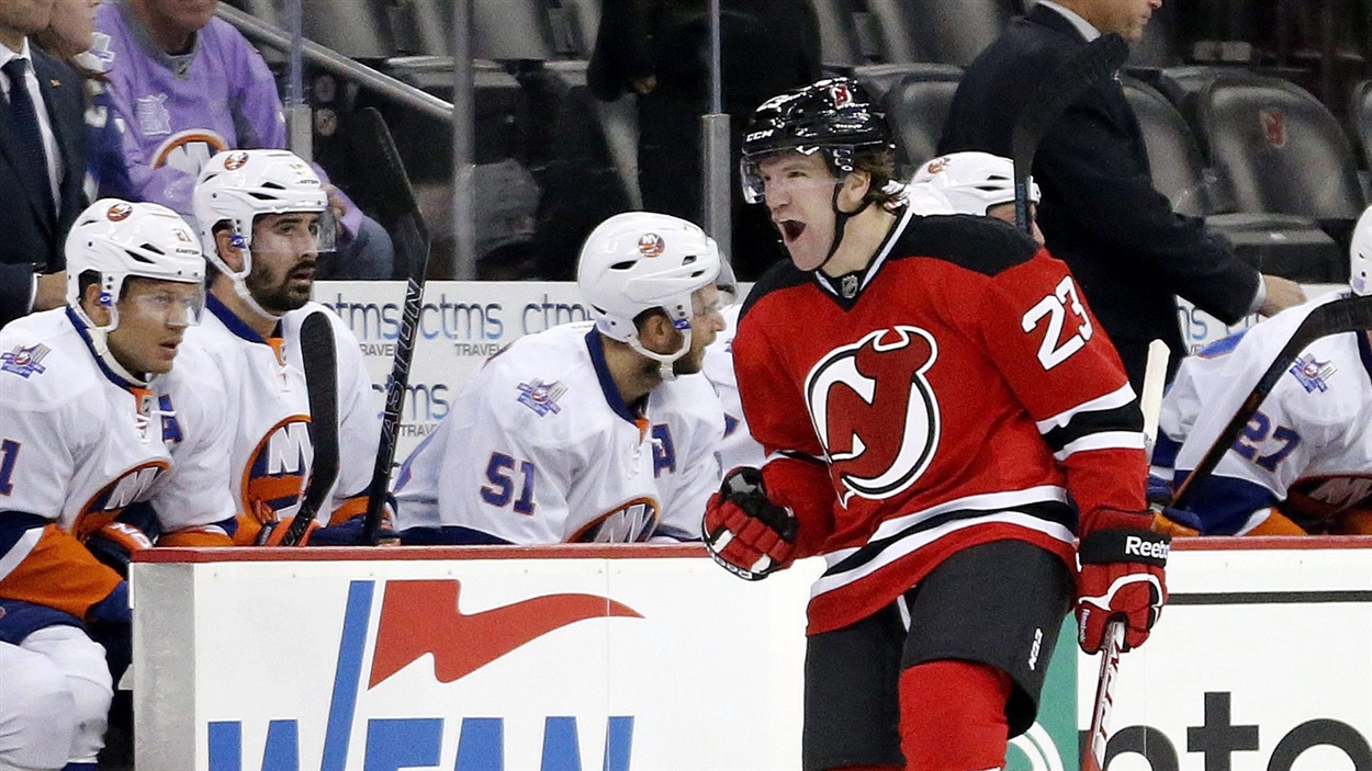 Le Canadien ajoute Bobby Farnham | Radio-Canada