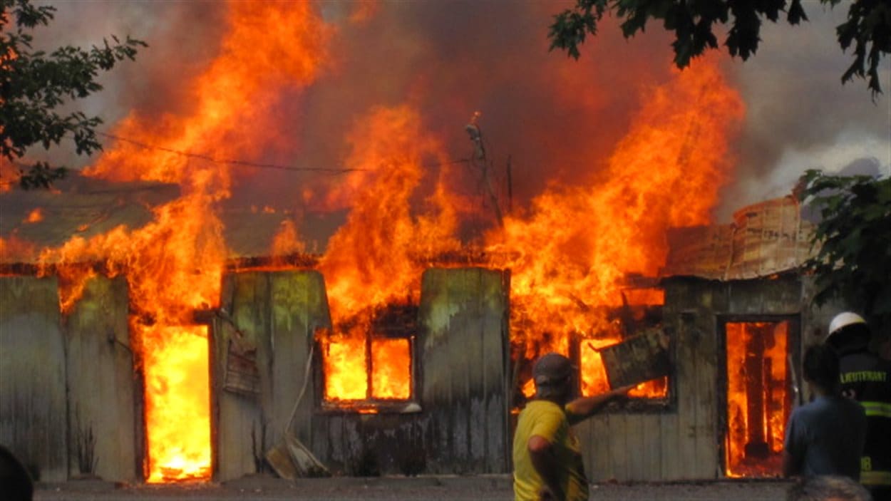 L'incendie de la ferme laitière Duval à Champlain le 30 Juillet