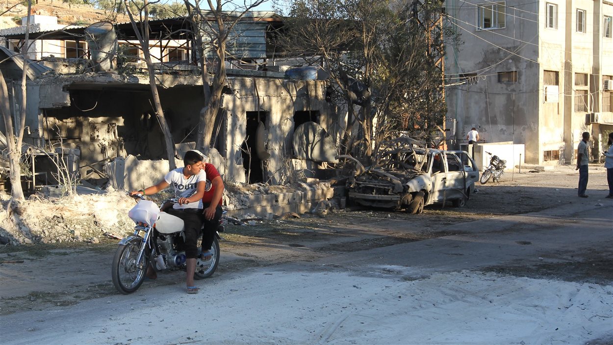 Une maternité soutenue par l'ONG Save the Children a été touchée au nord-ouest de la Syrie, faisant de nombreux blessés.