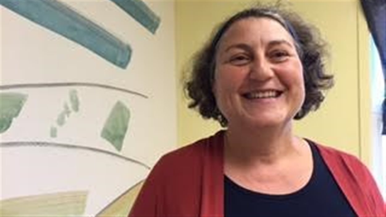 La directrice de l'Association des parents fransaskois, Frédérique Baudemont.