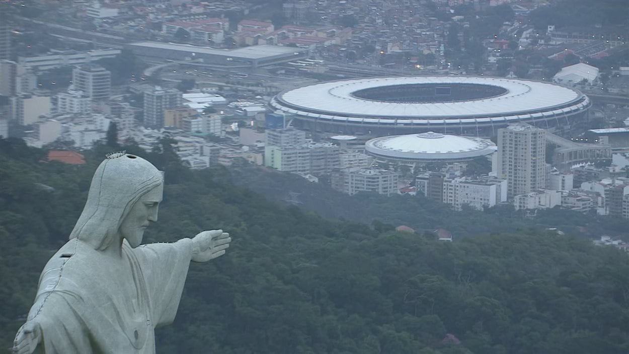 Une vue aérienne de Rio au Brésil.