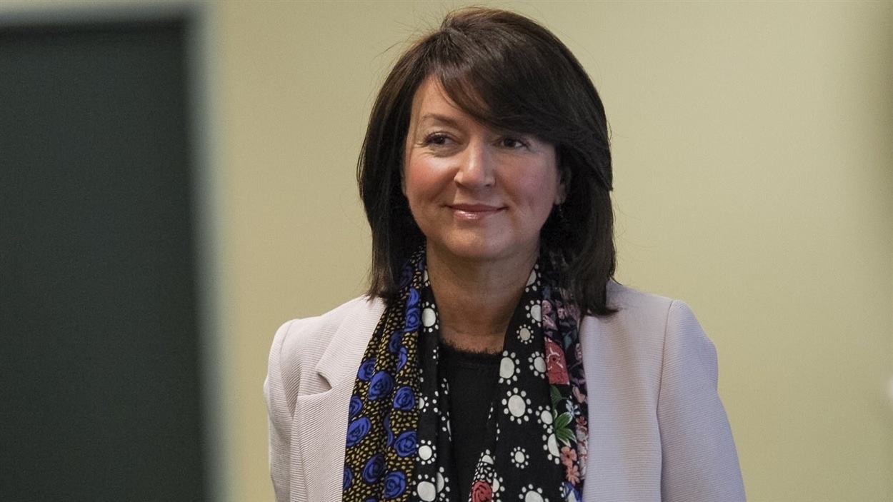 Nathalie Normandeau au palais de justice de Québec.