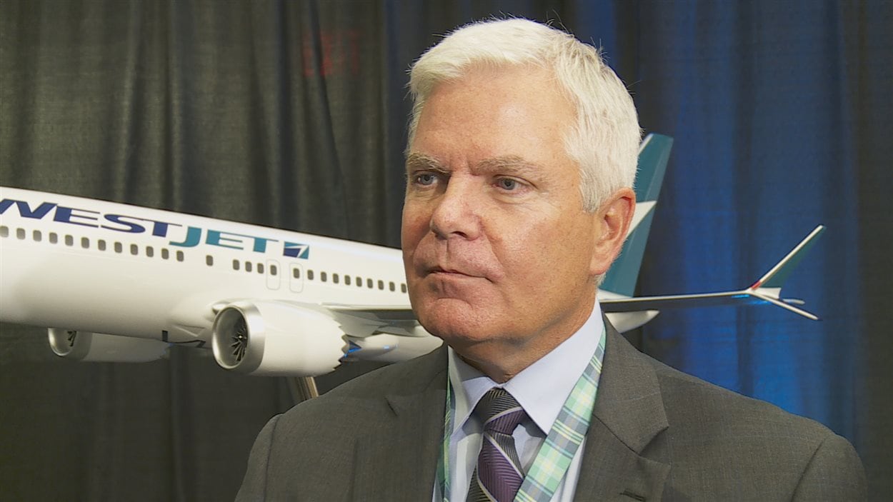 Le président et directeur général de Westjet, Gregg Saretsky,