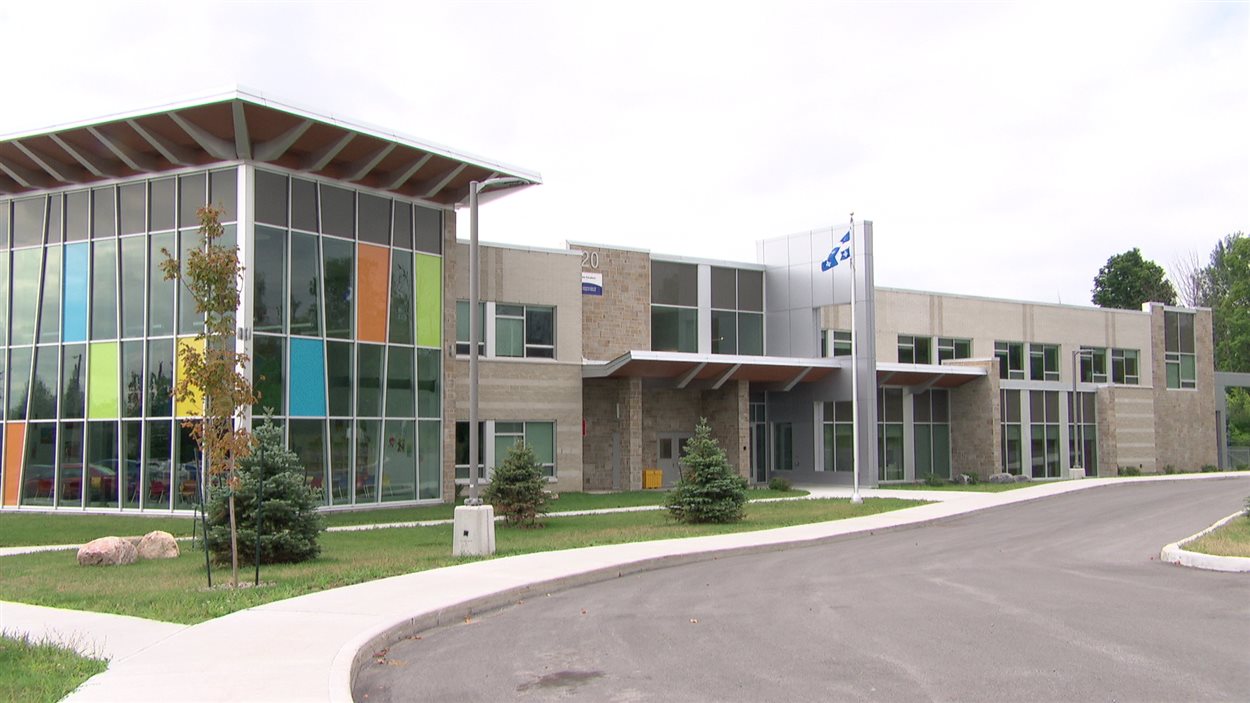 Des millions de dollars pour de nouvelles écoles à Gatineau RadioCanada